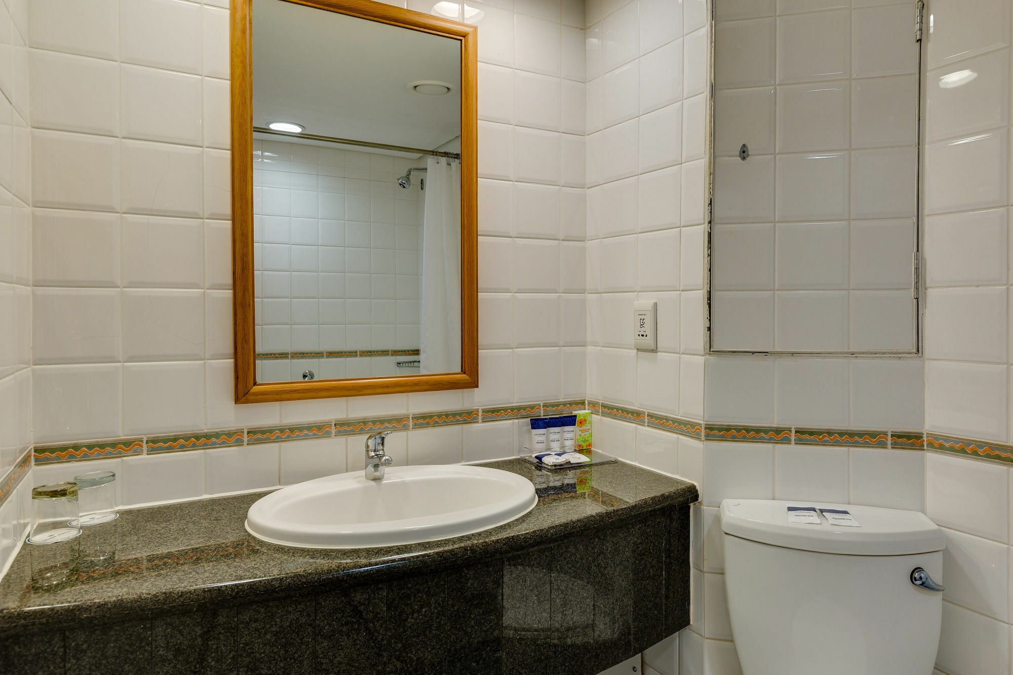 Protea Hotel By Marriott Karridene Beach Amanzimtoti Exterior foto